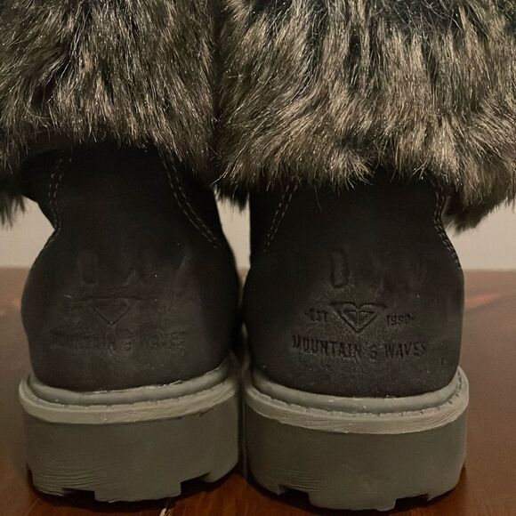 Roxy Tamarac Black Boots with Fur Trim Size 6.5 - Picture 8 of 13